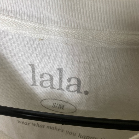 LALA ORIGINAL Kitties on Kitties Oversized Tee - Picture 3 of 4